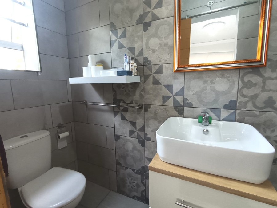 3 Bedroom Property for Sale in Parsonsvlei Eastern Cape